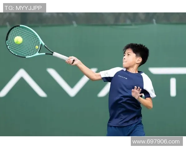 成都网球队在全国网球战术排行榜中荣获第八名的辉煌成就解析